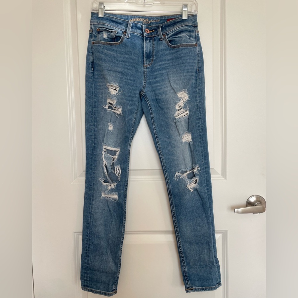 Distressed Boyfriend Jeans